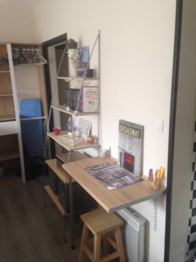 Studio Tres Confortable ลิมอจส์ ภายนอก รูปภาพ